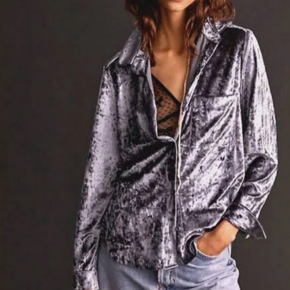 Amandi for Anthropologie | Women’s Silver/Grey Crushed Velvet Button Down Top XS